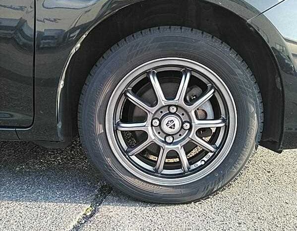 Toyota Corolla Fielder (Reserved) full