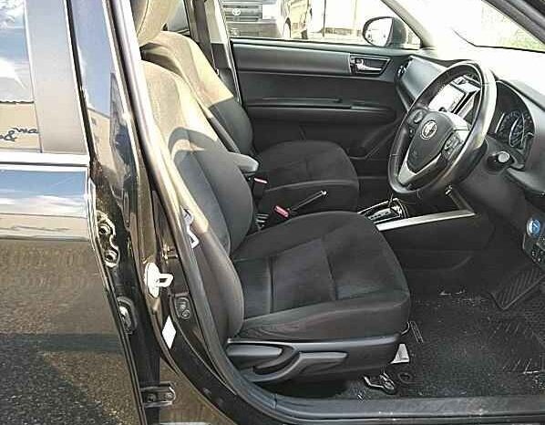 Toyota Corolla Fielder (Reserved) full