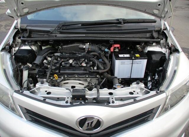 Toyota Vitz (Reserved) full