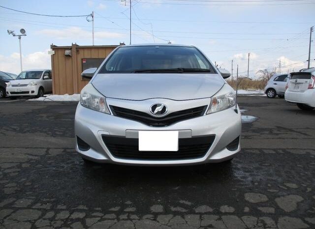 Toyota Vitz (Reserved) full