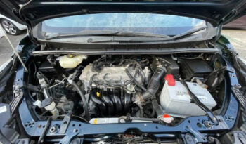 Toyota Voxy full