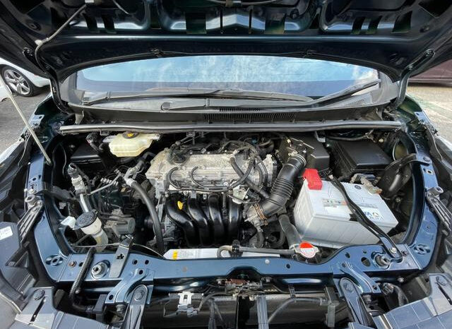 Toyota Voxy full