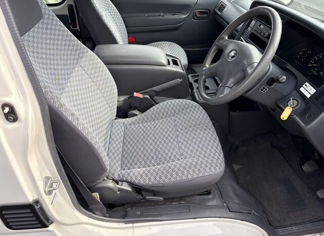 Toyota Hiace Van (Reserved) full