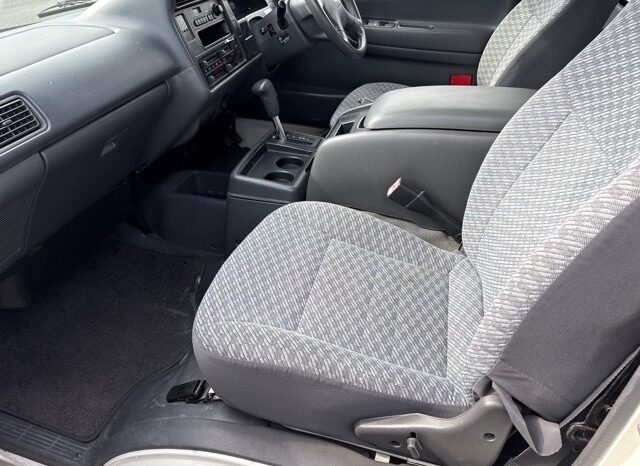 Toyota Hiace Van (Reserved) full