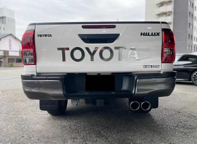 Toyota Hilux (Reserved) full