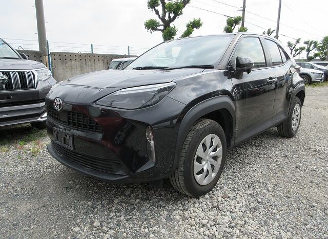 Toyota Yaris Cross full