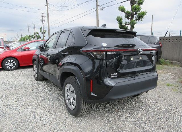 Toyota Yaris Cross full