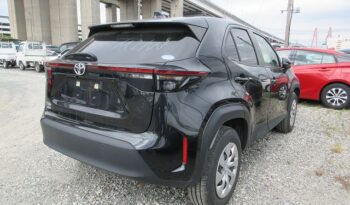 Toyota Yaris Cross full