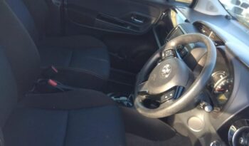 Toyota Vitz full