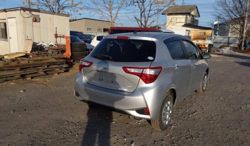 Toyota Vitz full