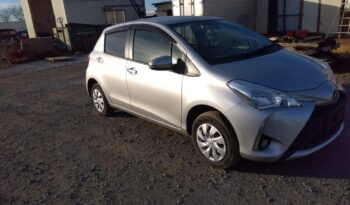 Toyota Vitz full