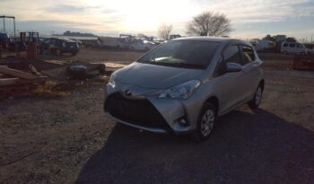 Toyota Vitz full