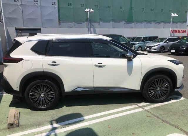 Nissan X Trail (Reserved) full