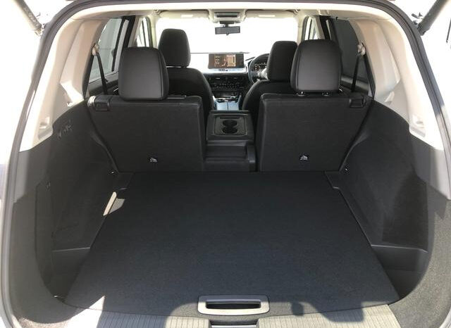 Nissan X Trail (Reserved) full