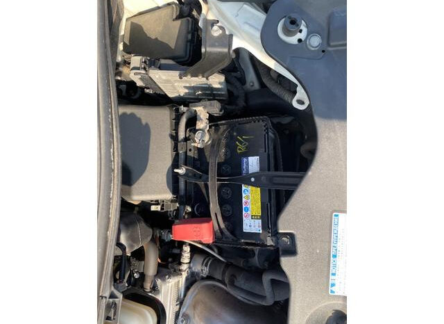 Toyota Vellfire (Reserved) full