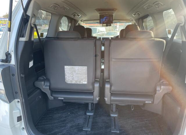 Toyota Vellfire (Reserved) full