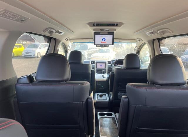Toyota Vellfire (Reserved) full