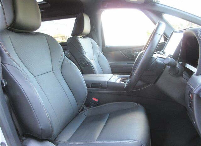 Toyota Alphard full