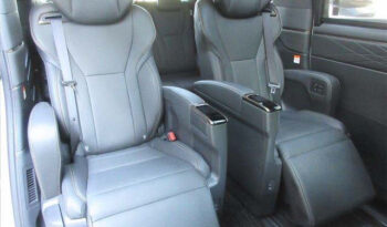 Toyota Alphard full
